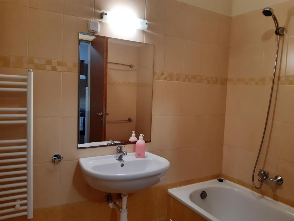 Pipacs Daire Bekescsaba Dış mekan fotoğraf